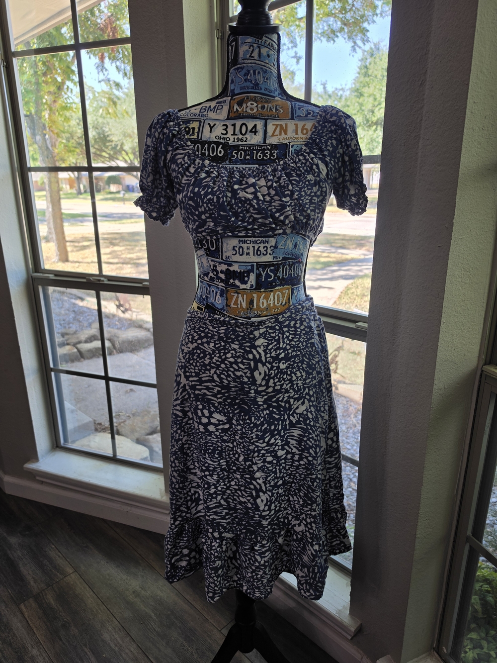 Women's Navy and White Patterned Midi Dress